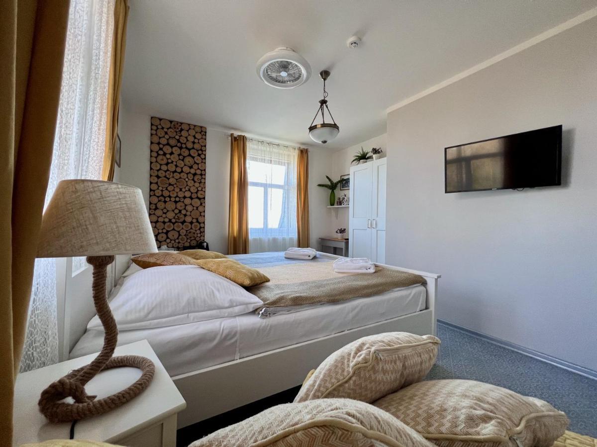 Na Krasne Vyhlidce Otel Olsina Dış mekan fotoğraf